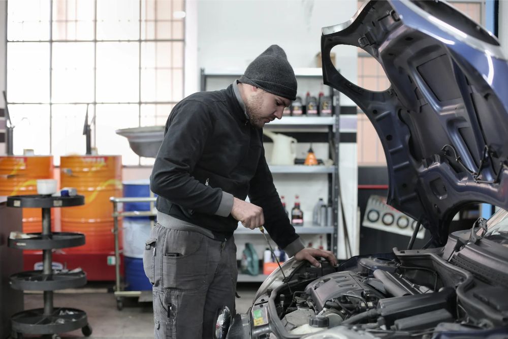 How To Make Your Engine Repair Experience Positive